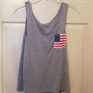 Grey tank top